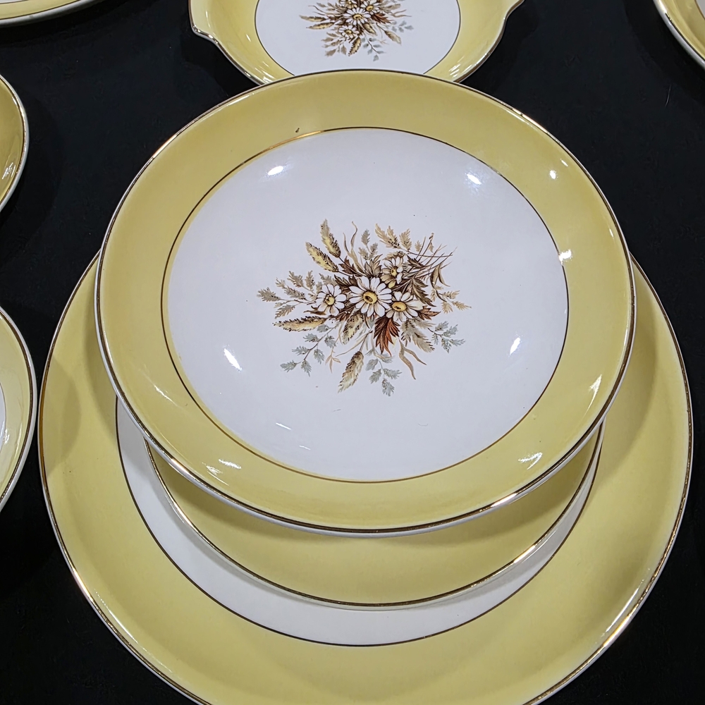 Vintage Cunningham & Pickett Inc. "Sunglow" 22k Gold Trim